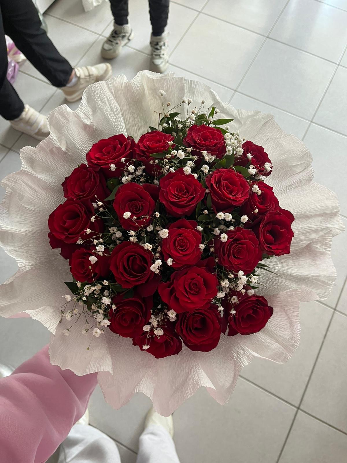 Canlı Gül Buketi
