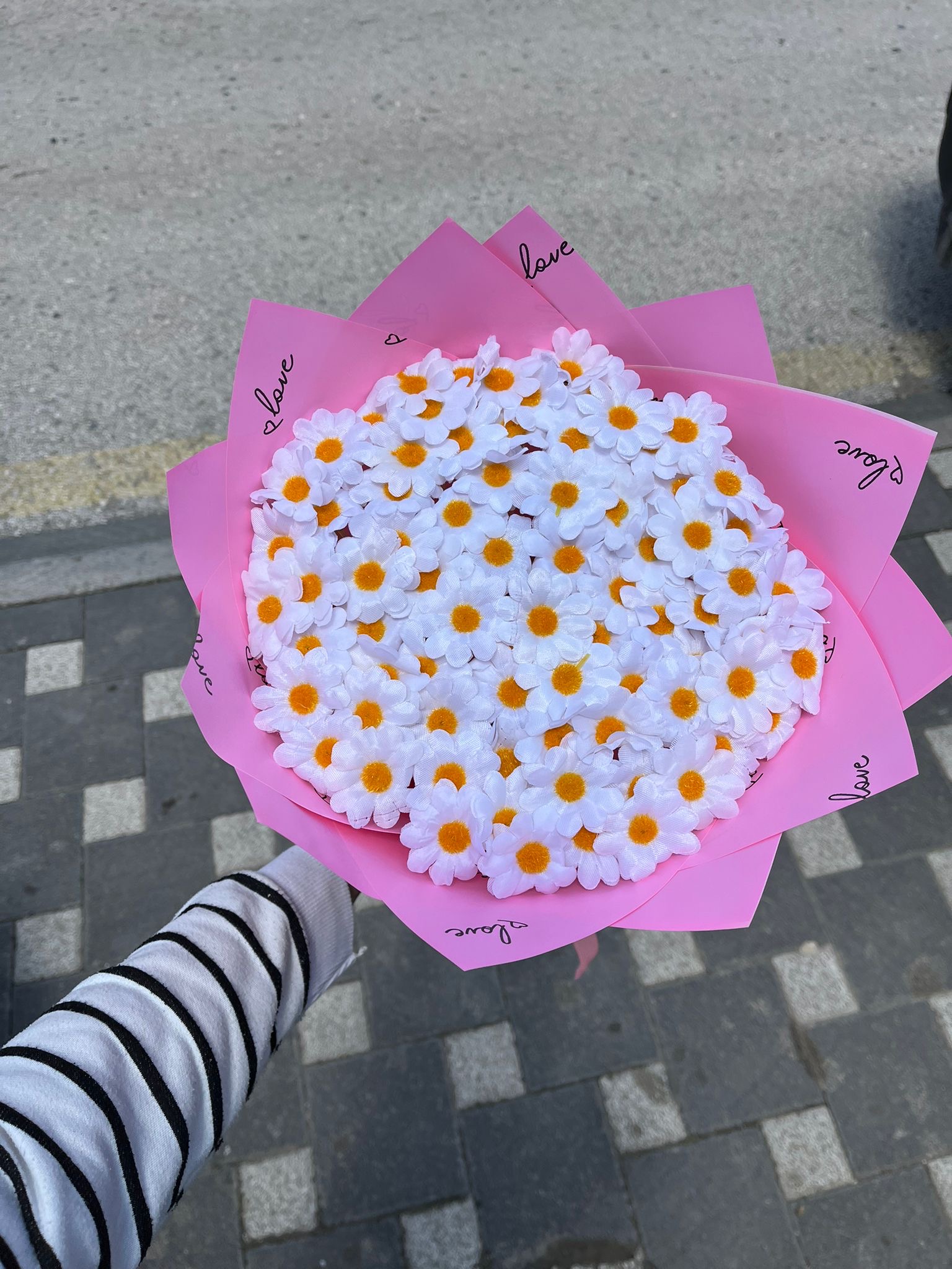 Yapay Papatya buketi